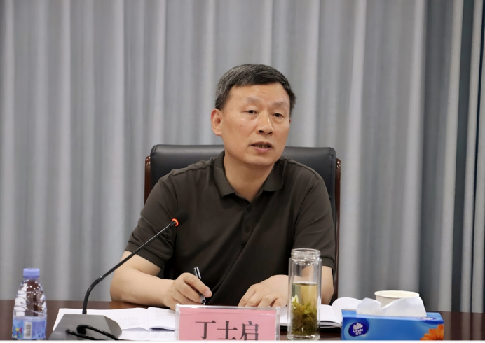 丁士启到公司调研 丁士启到公司调研